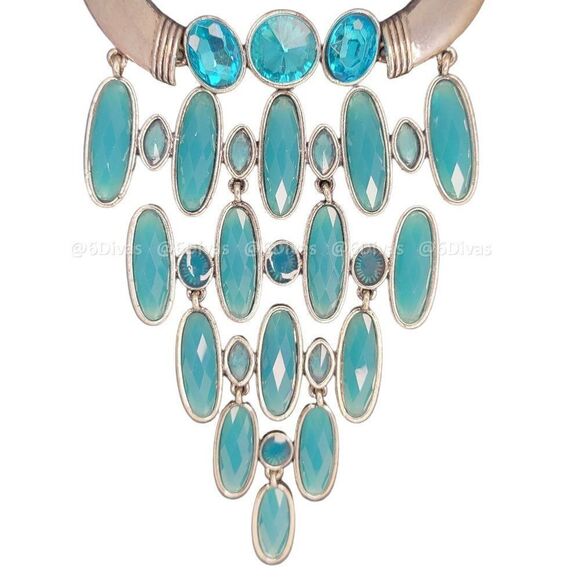 Blue Statemen Necklace - Picture 2 of 7